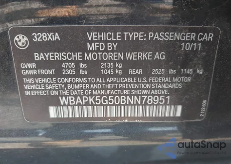 2011 BMW 328I xDrive z USA, uszkodzony, nr VIN WBAPK5G50BNN78951